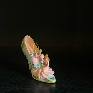 A Briar Rose Dreamer